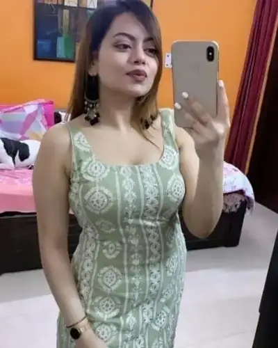 Call Girl in Pichhore